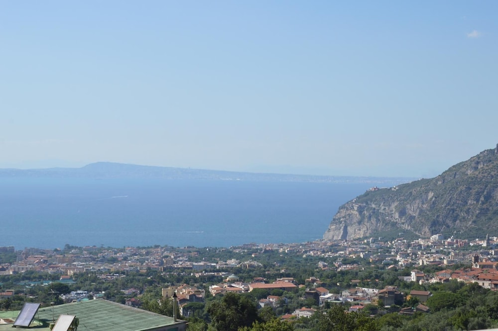 

Milano - Sant'Agnello - Hotel Royal Hills