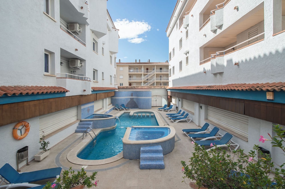 

Bologna - Empuriabrava - Apartamentos Maurici Park