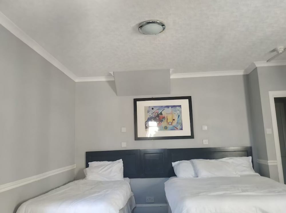 

Roma - Aberdeen - Citi Hotel Aberdeen