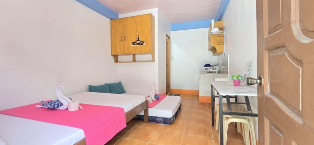 

Roma - Panglao - Bebs and Jocel Apartment
