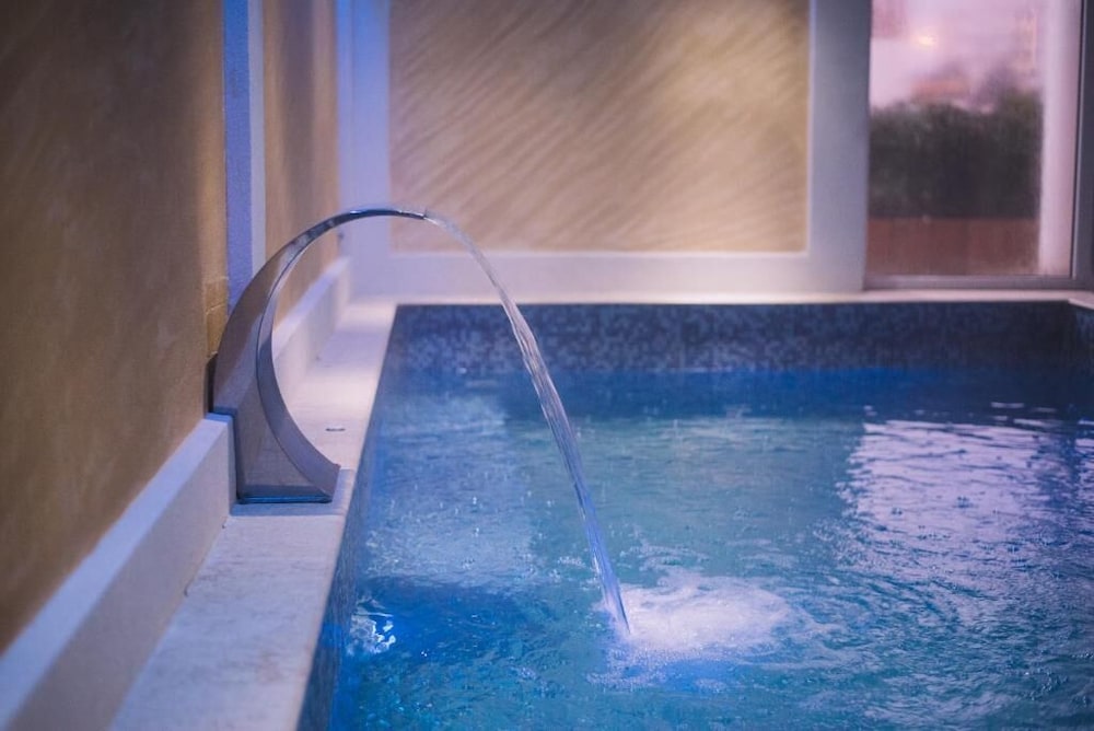 

Bologna - Ulcinj - Petriti & spa