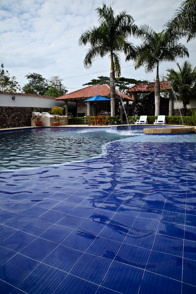 

Milano - Villavicencio - Villas de San Sebastián