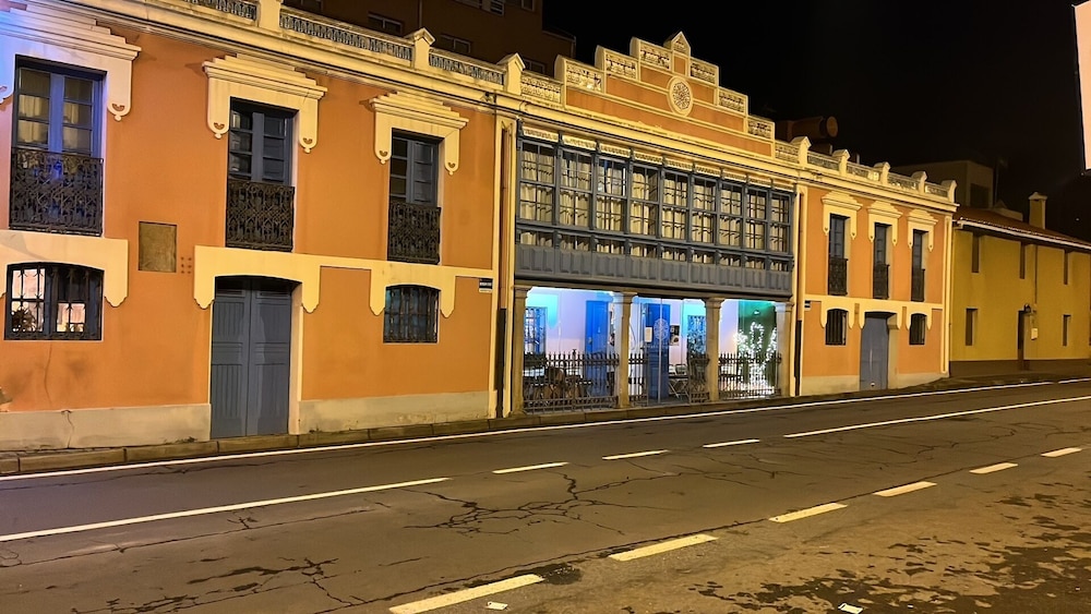 

Milano - A Coruna - Casa do arxentino