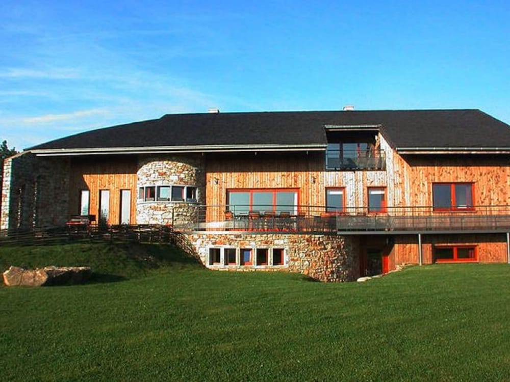 

Milano - Malmedy - Large Home with Sauna, Ovifat