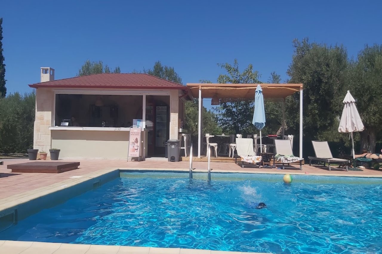 

Milano - Pefkohori - VILLA ILIOS PEFKOHORI