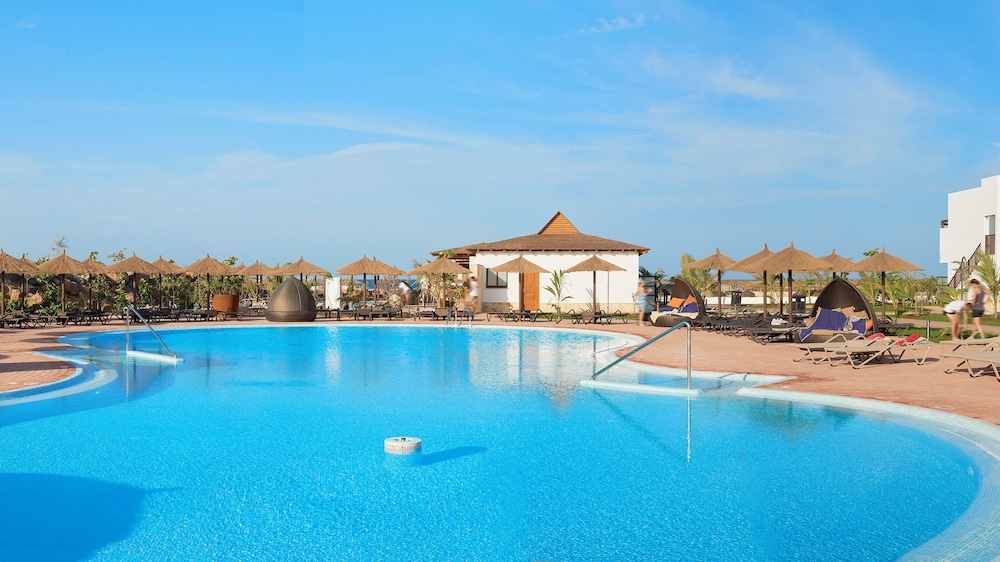 

Bologna - Isola di Sal, Capo Verde - Melia Llana Resort & Spa Adults Only (+18) - All Inclusive