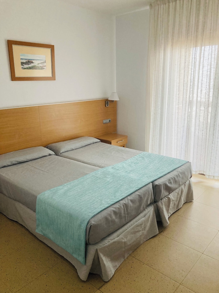 

Lamezia Terme - Puerto de Sagunto - Hotel Vent de Mar