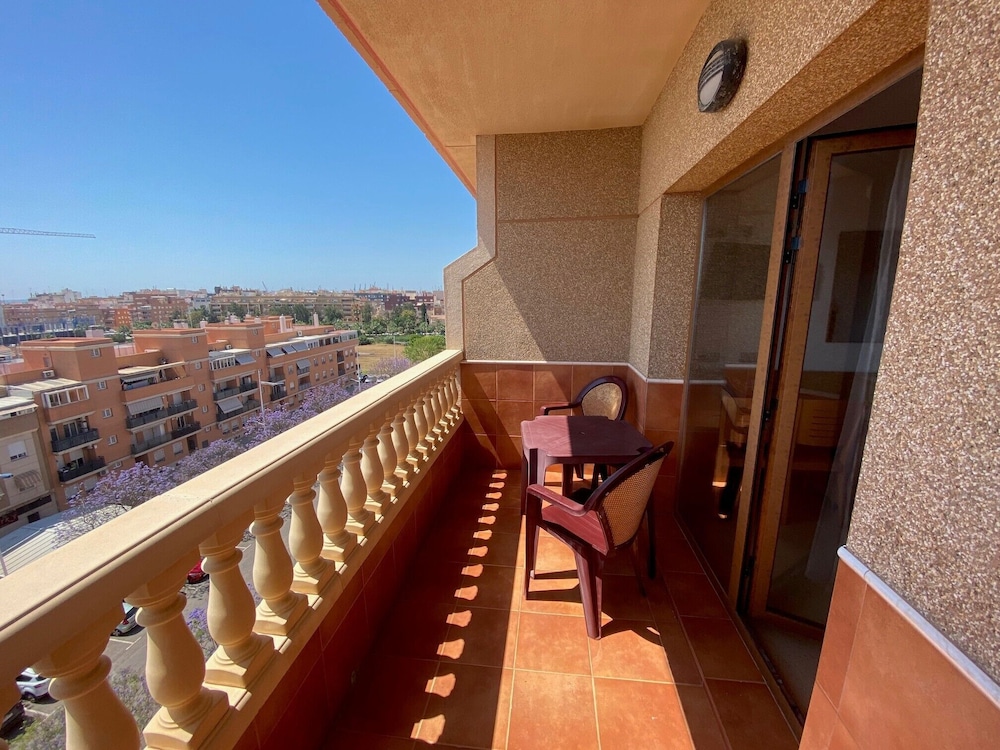 

Verona - Puerto de Sagunto - Hotel Vent de Mar