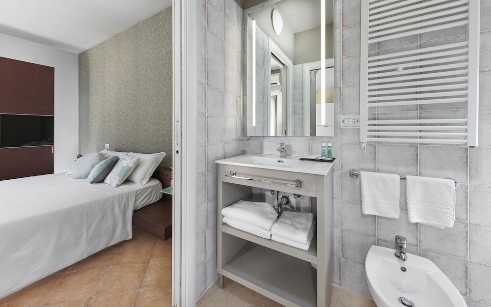 

Milano - Marina di Ravenna - Residence Poggio Dei Pini