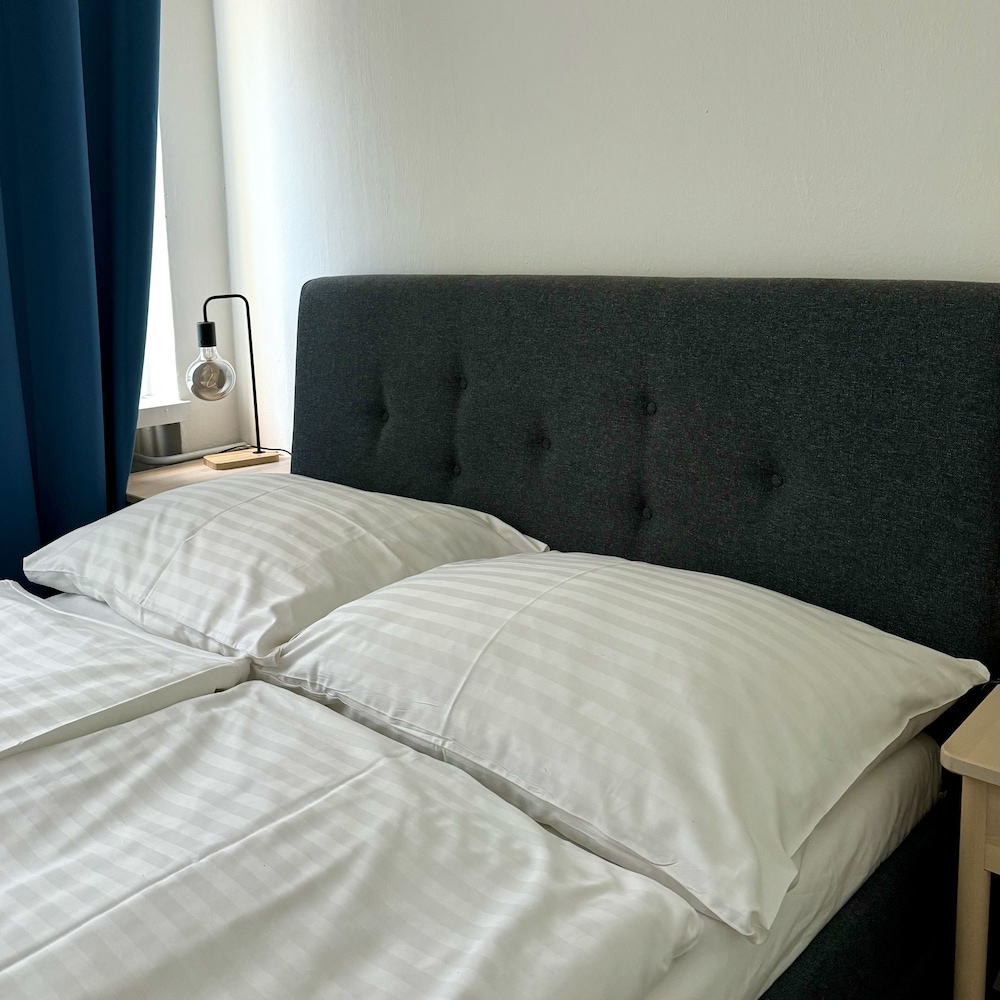 

Milano - Bratislava - Hotel Avion