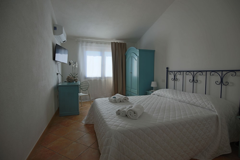 

Pisa - Porto Pozzo - La Smeraldina Resort