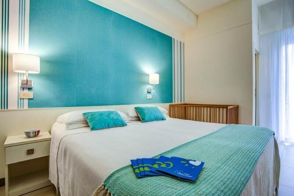 

Verona - Riviera Romagnola, Mare Italia - HOTEL KONRAD