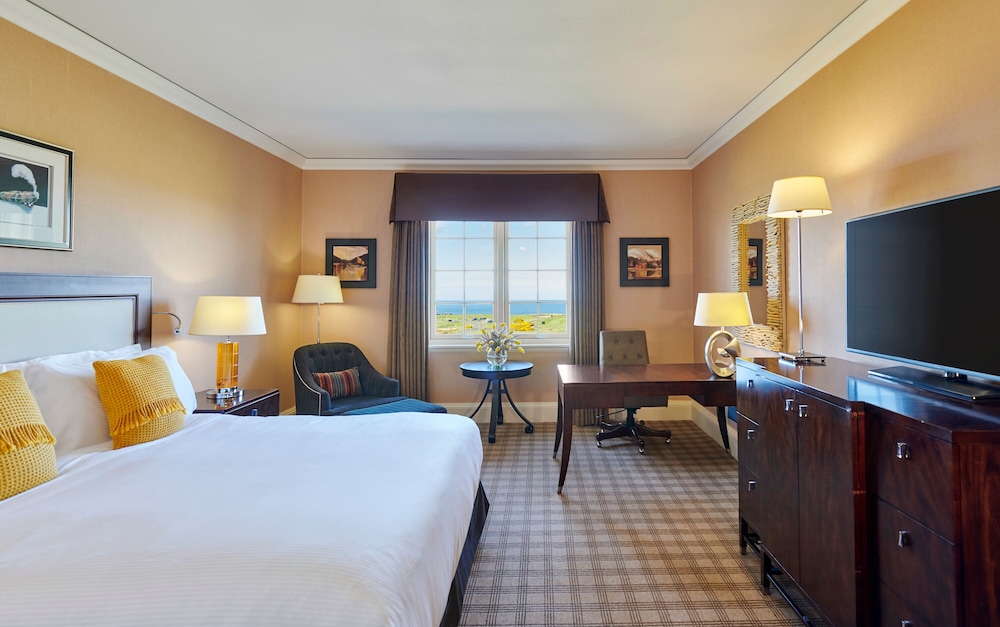 

Palermo - St Andrews - Fairmont St Andrews, Scotland
