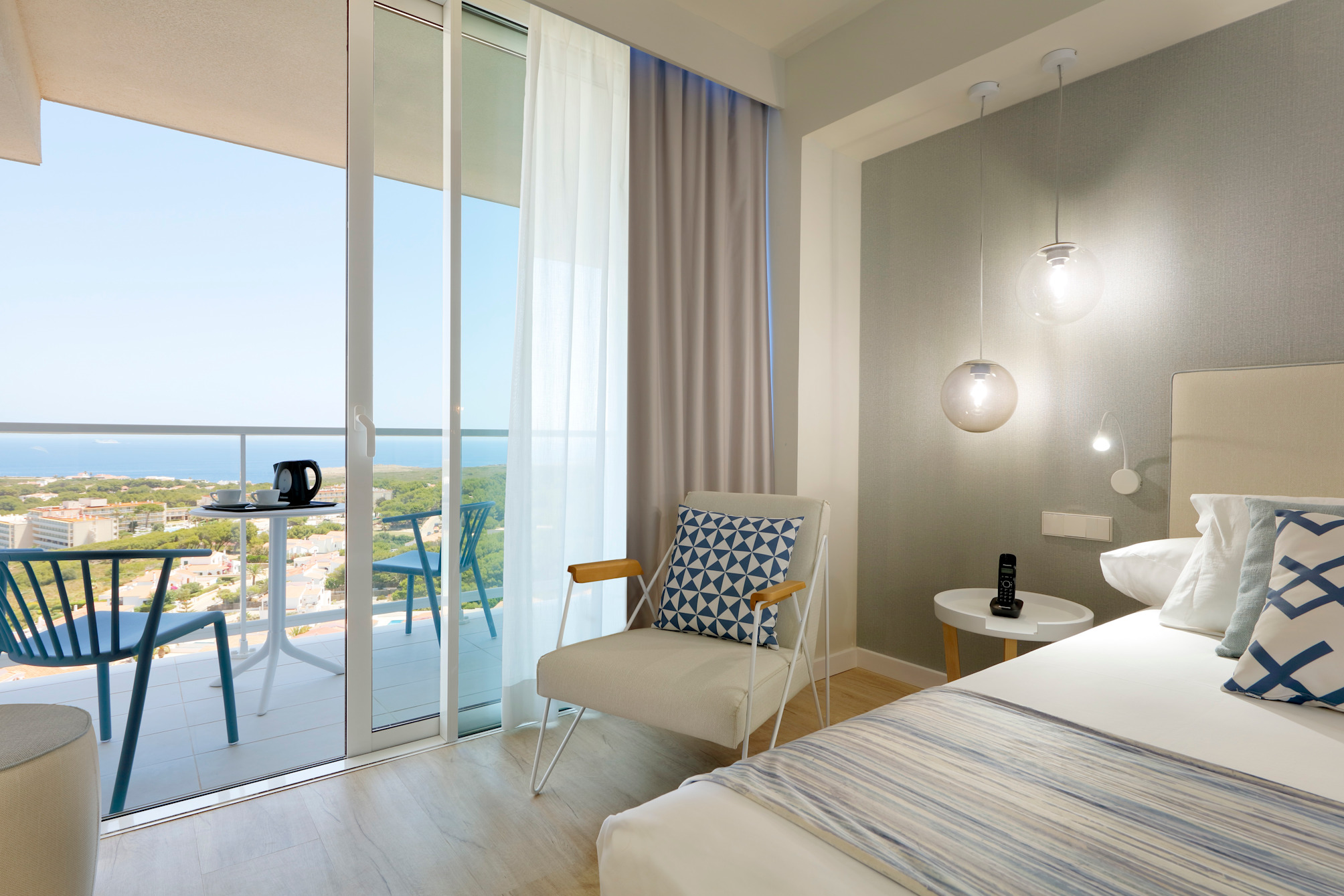

Roma - Arenal D'En Castell - Palladium Hotel Menorca