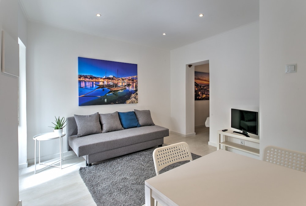 

Venezia - Amadora - Santos Classic by Homing