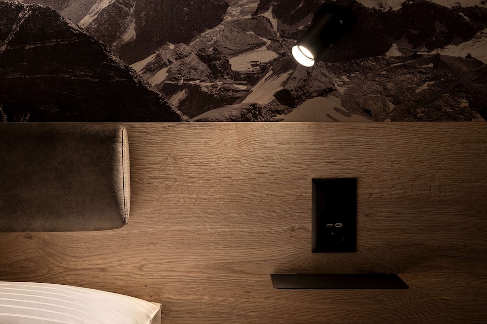 

Roma - Losanna - Zleep Hotel Lausanne-Chavannes