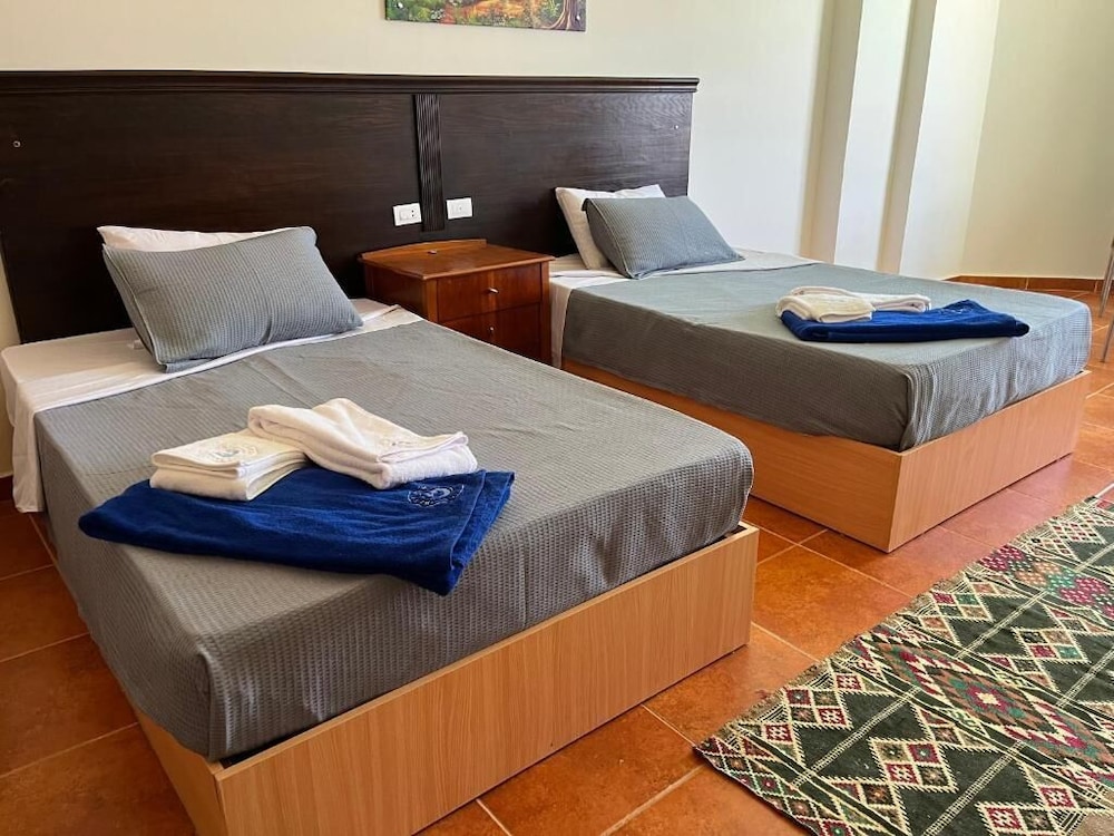 

Bari - Marsa Alam - star house hotel
