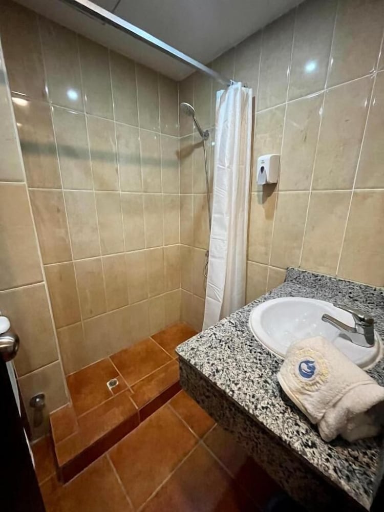 

Catania - Marsa Alam - star house hotel