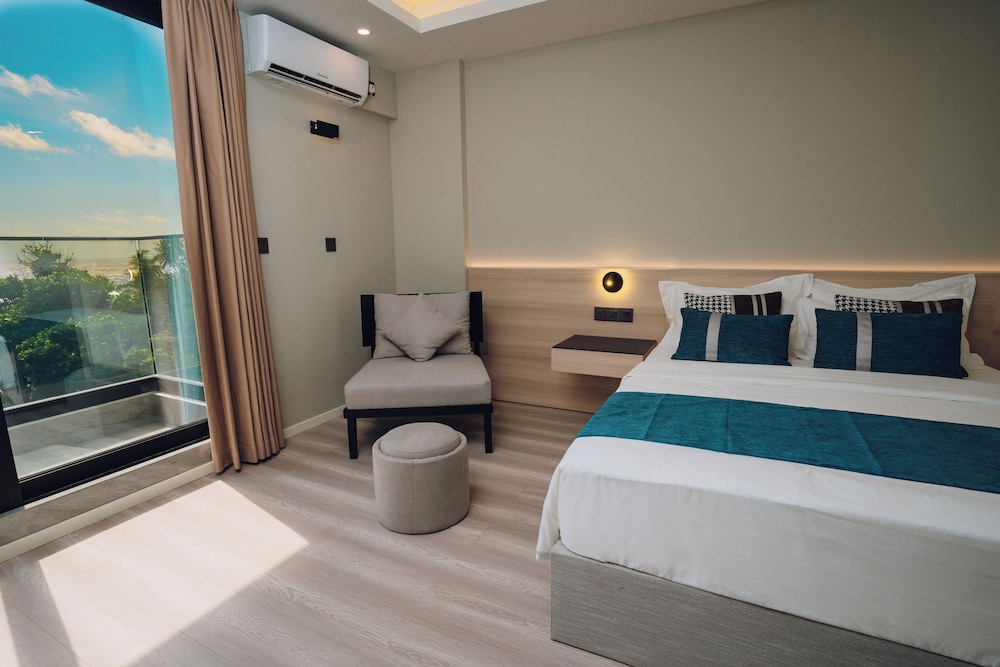

Trieste - Atollo di Addu - Ocean Pearl Fuvahmulah