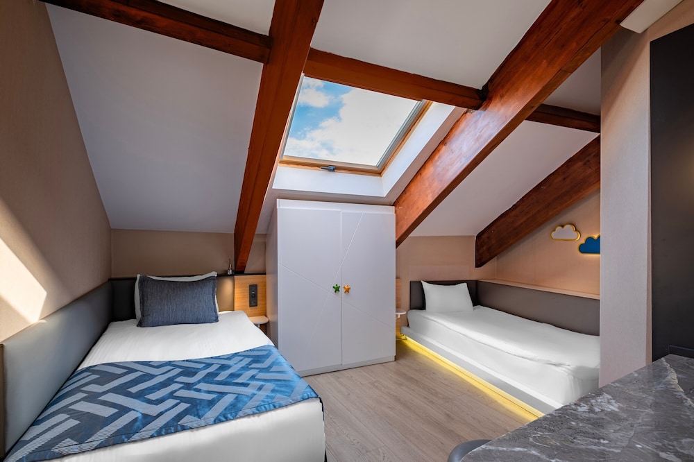

Bologna - Konaklı - Long Beach Alanya - Ultra All Inclusive
