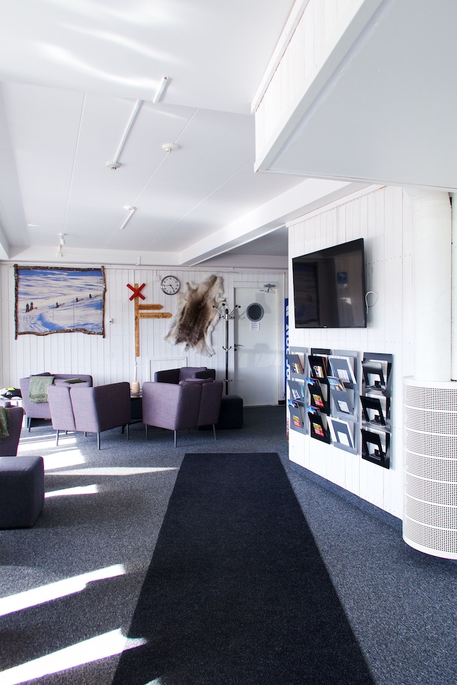 

Milano - Kiruna - Hotel E-10