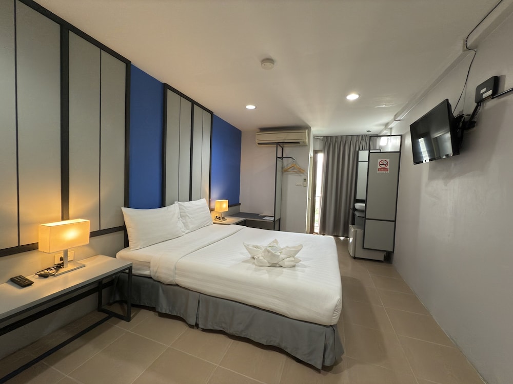 

Milano - Pak Kret - Regent Ngamwongwan Hotel