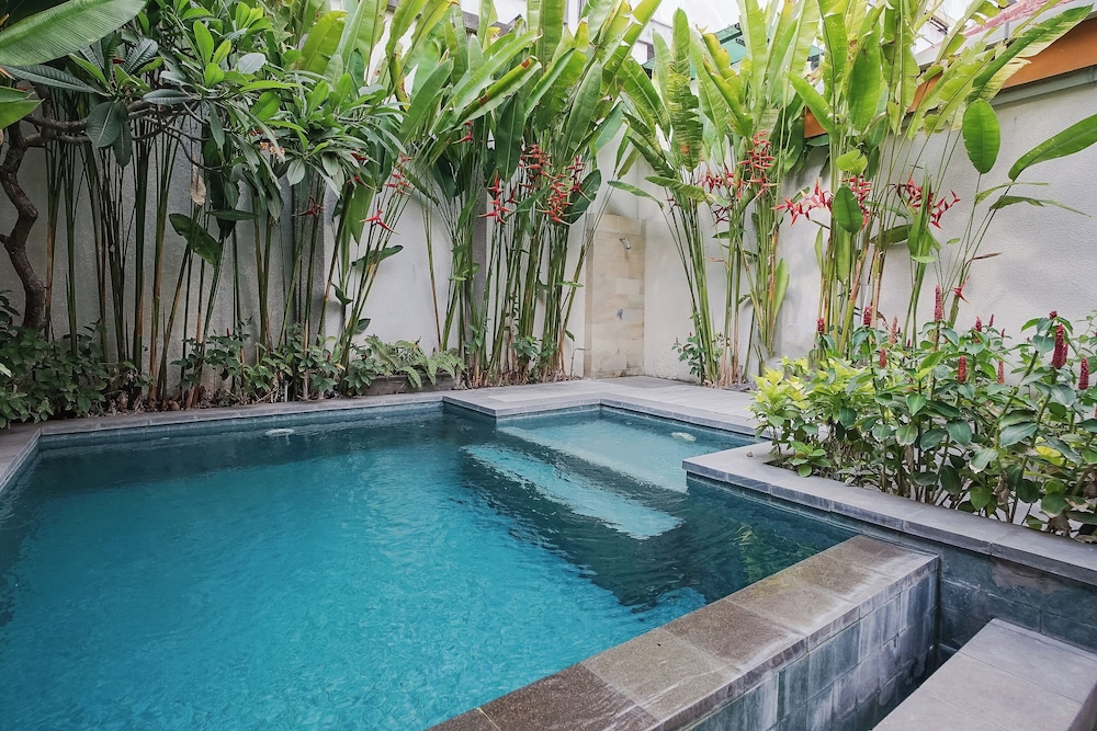 

Milano - Sanur Beach - Dee Mansion