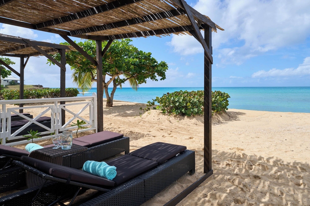 

Napoli - Jolly Harbour - Hawksbill Resort Antigua