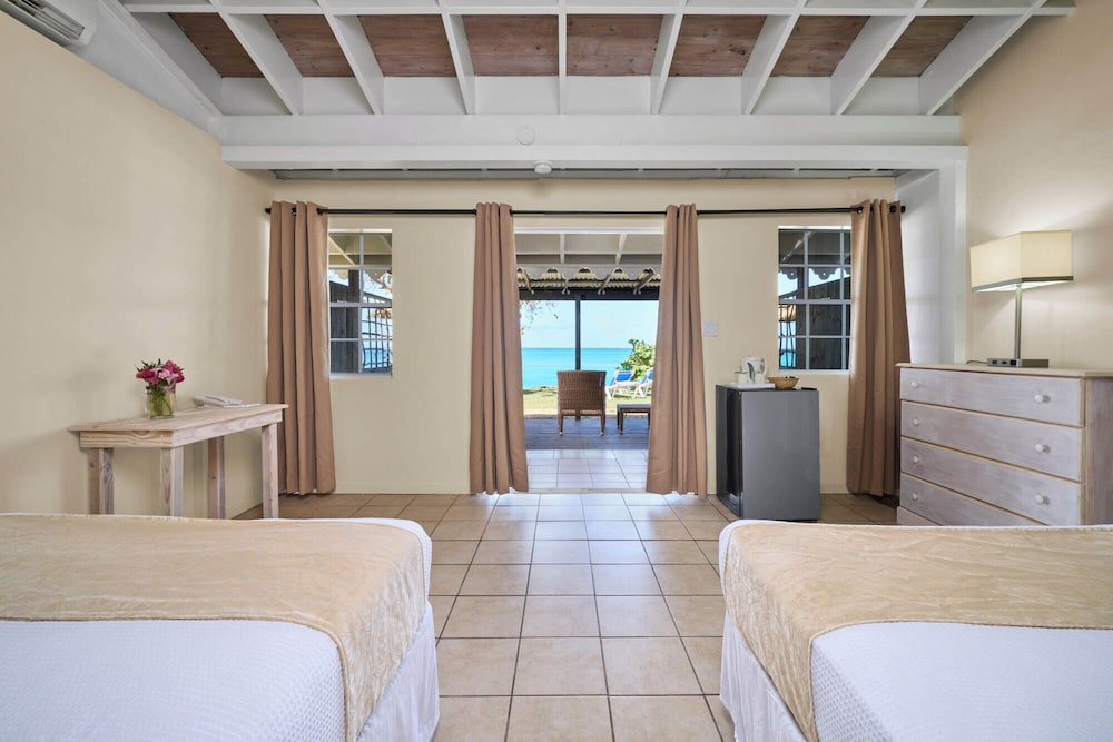 

Verona - Jolly Harbour - Hawksbill Resort Antigua