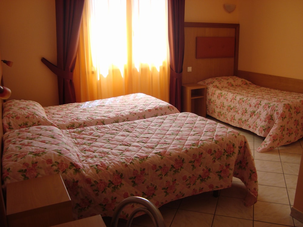 

Milano - Lourdes - Hôtel Lutetia