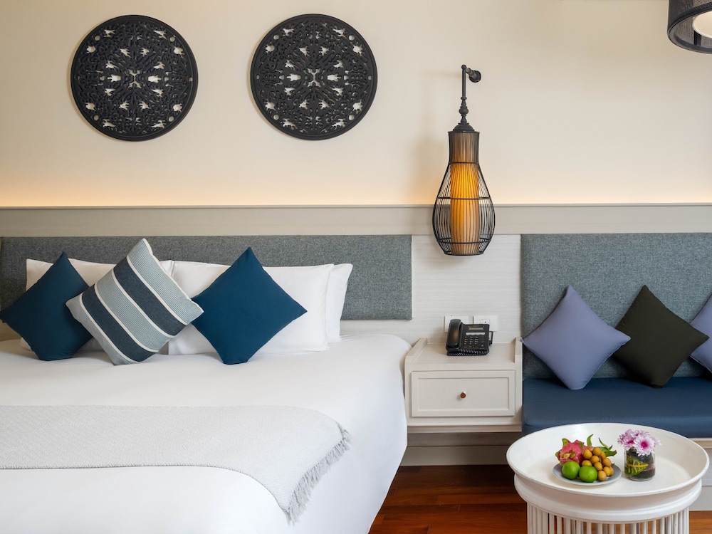 

Lamezia Terme - Natai Beach, Phang-nga - Natai Beach Resort