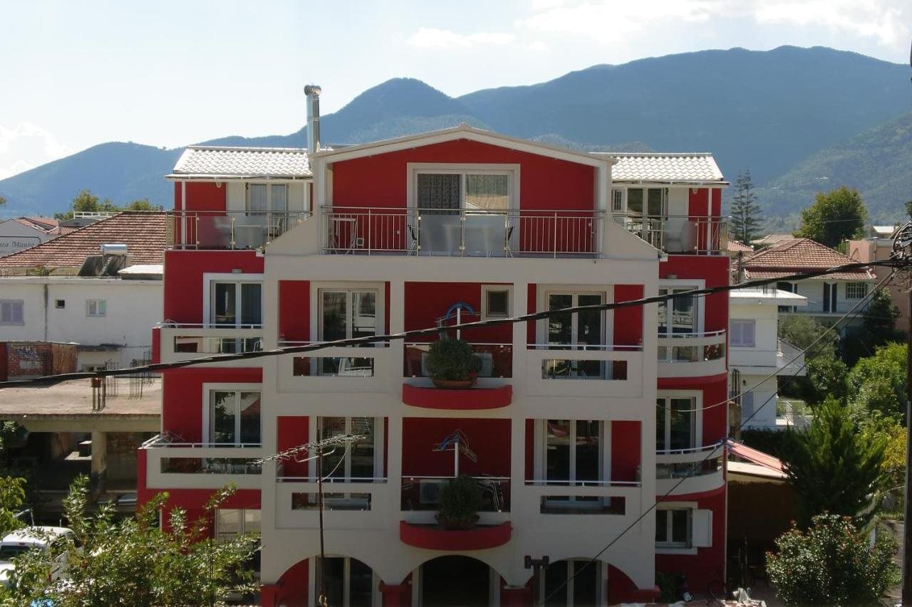 

Milano - Nikiana - VALENA Studios Apartments