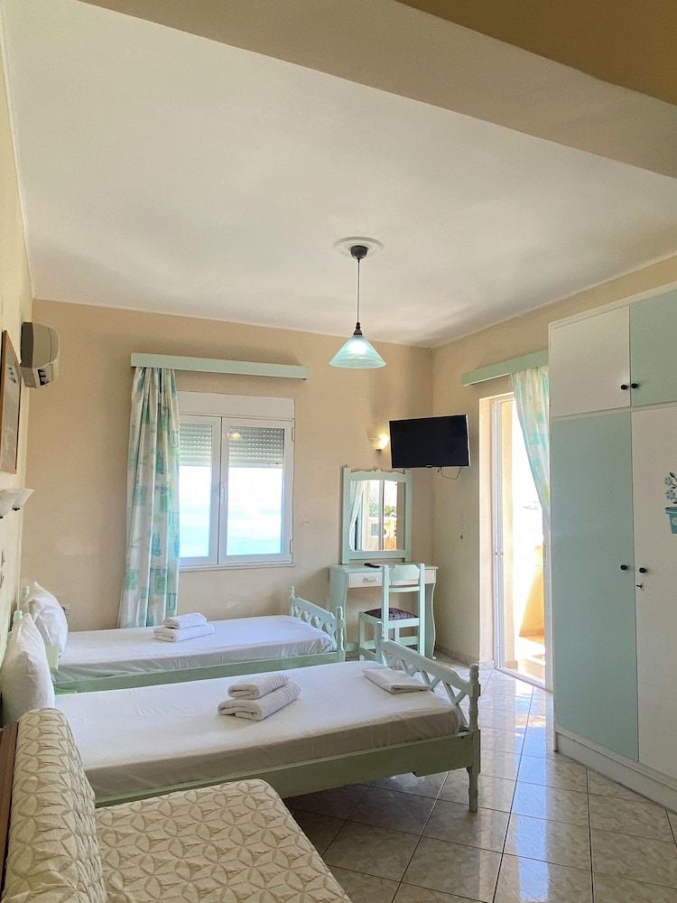 

Pisa - Rethymno - Eliza Apartments