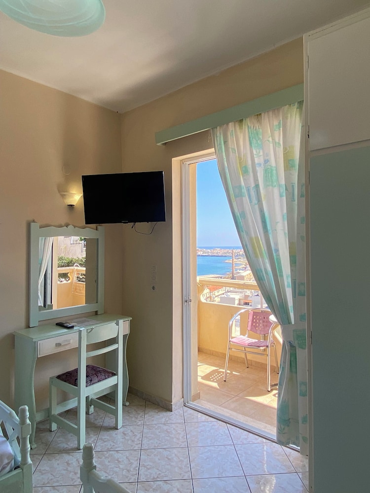 

Bari - Rethymno - Eliza Apartments