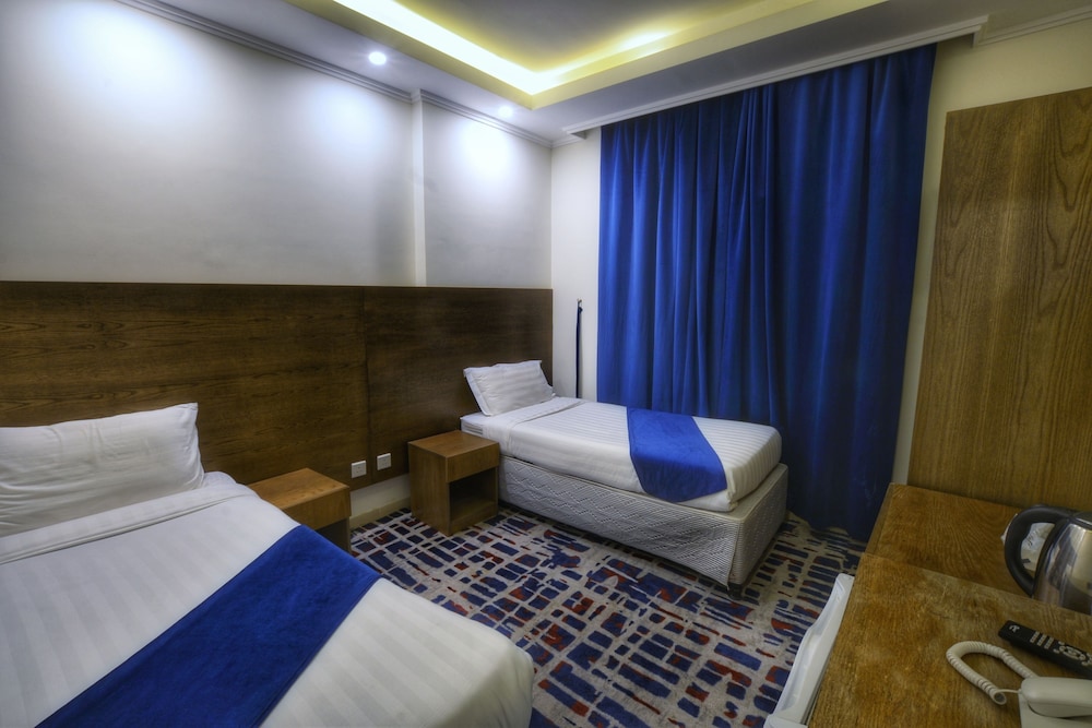 

Bologna - La Mecca - Zouk AlKhayal Hotel