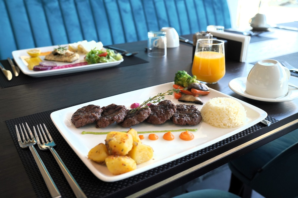 

Torino - Yalova - Crowne Plaza Yalova, an IHG Hotel