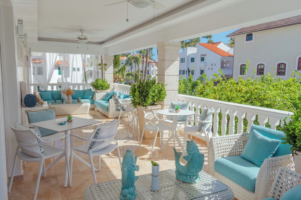 

Bologna - Bávaro - GRAND CARIBE SUITES - playa LOS CORALES