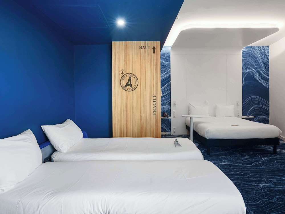 

Venezia - Athis-Mons - ibis Styles Paris Orly Airport