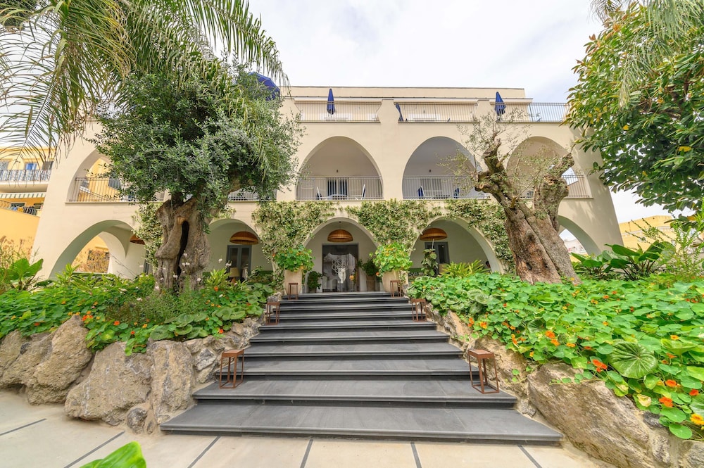 

Genova - Ischia - Hotel Terme Oriente - Beach & SPA