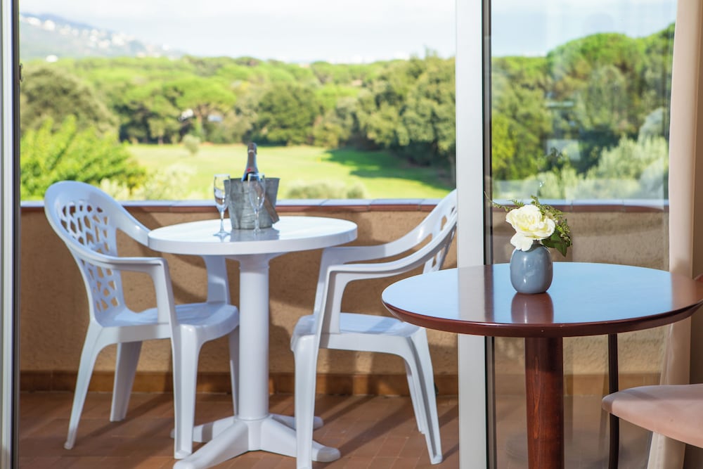

Bologna - Platja D'Aro - RVHotels Golf Costa Brava