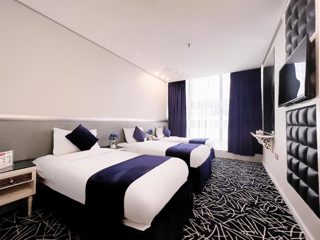 

Bologna - La Mecca - Montana Al Azizia Hotel