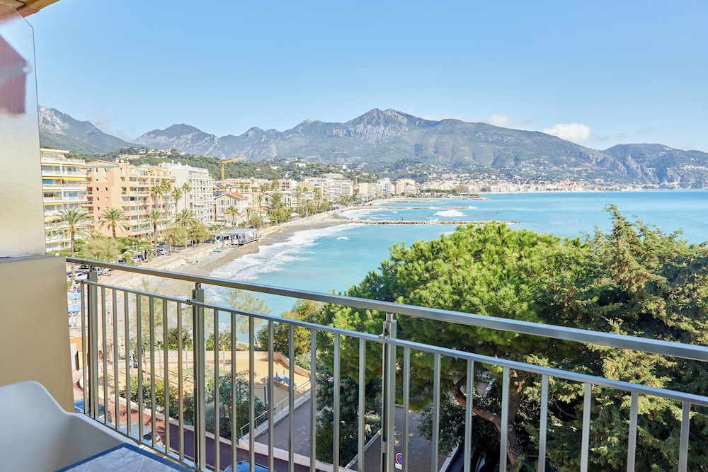 

Bari - Monte Carlo - Hôtel Alexandra