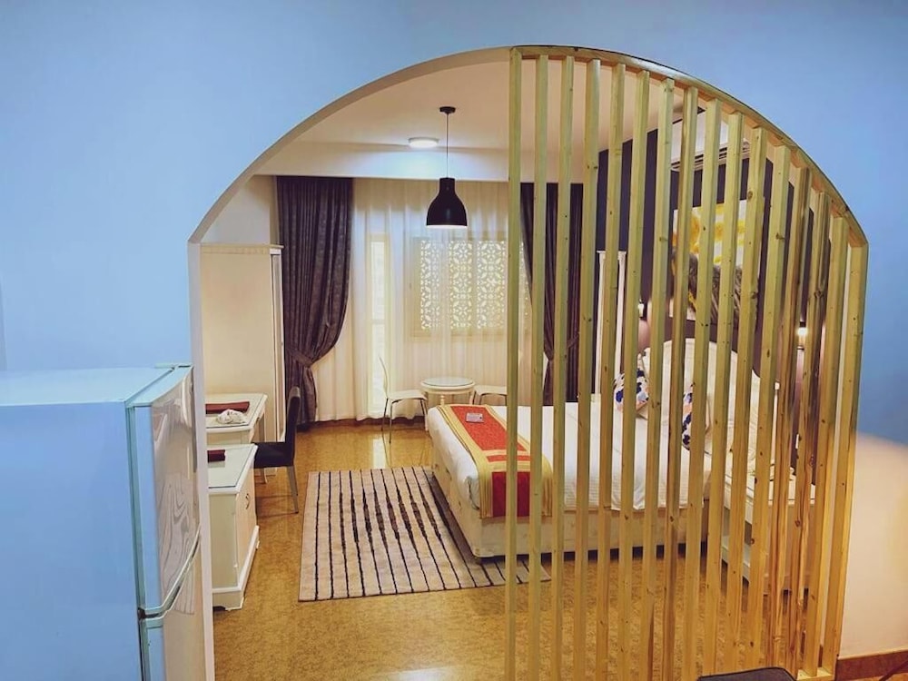 

Milano - Sarūq - Safeer International Hotel