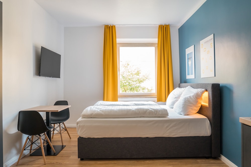 

Milano - Neuss - Antares Apartments