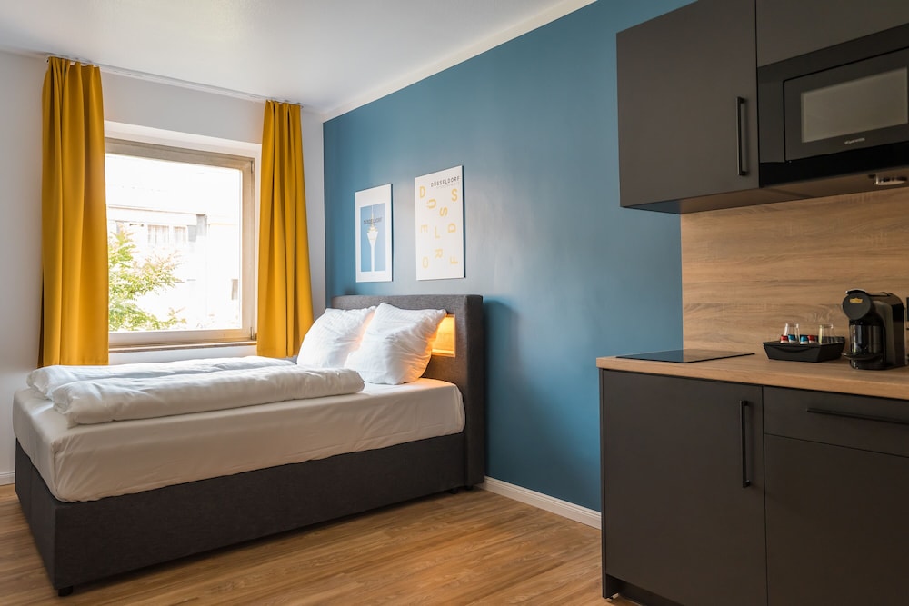 

Milano - Neuss - Antares Apartments