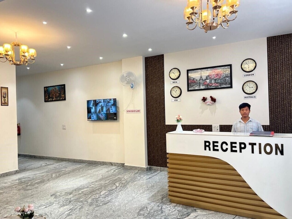 

Milano - New Delhi - HOTEL IVORY INN