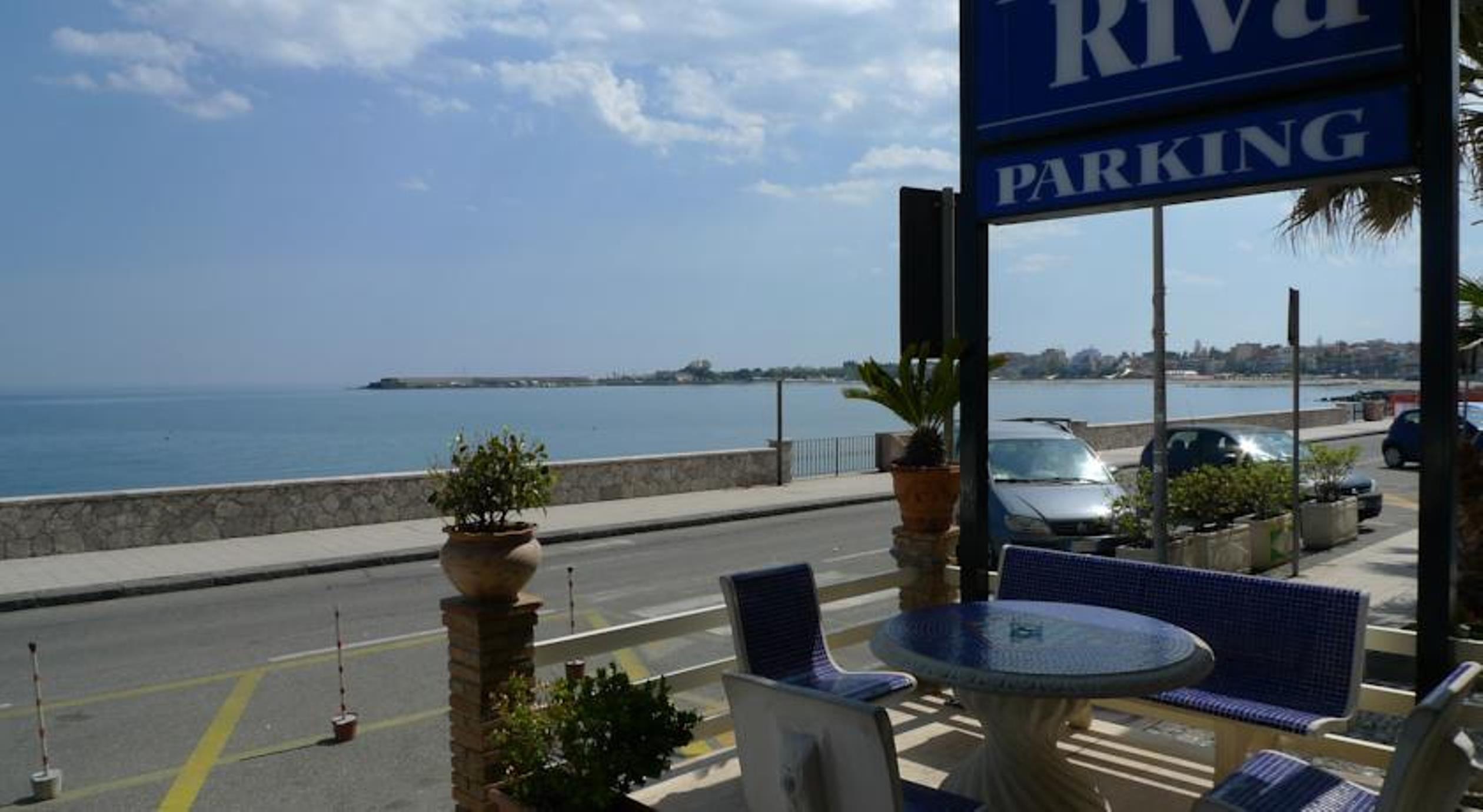 

Perugia - Giardini Naxos - La Riva