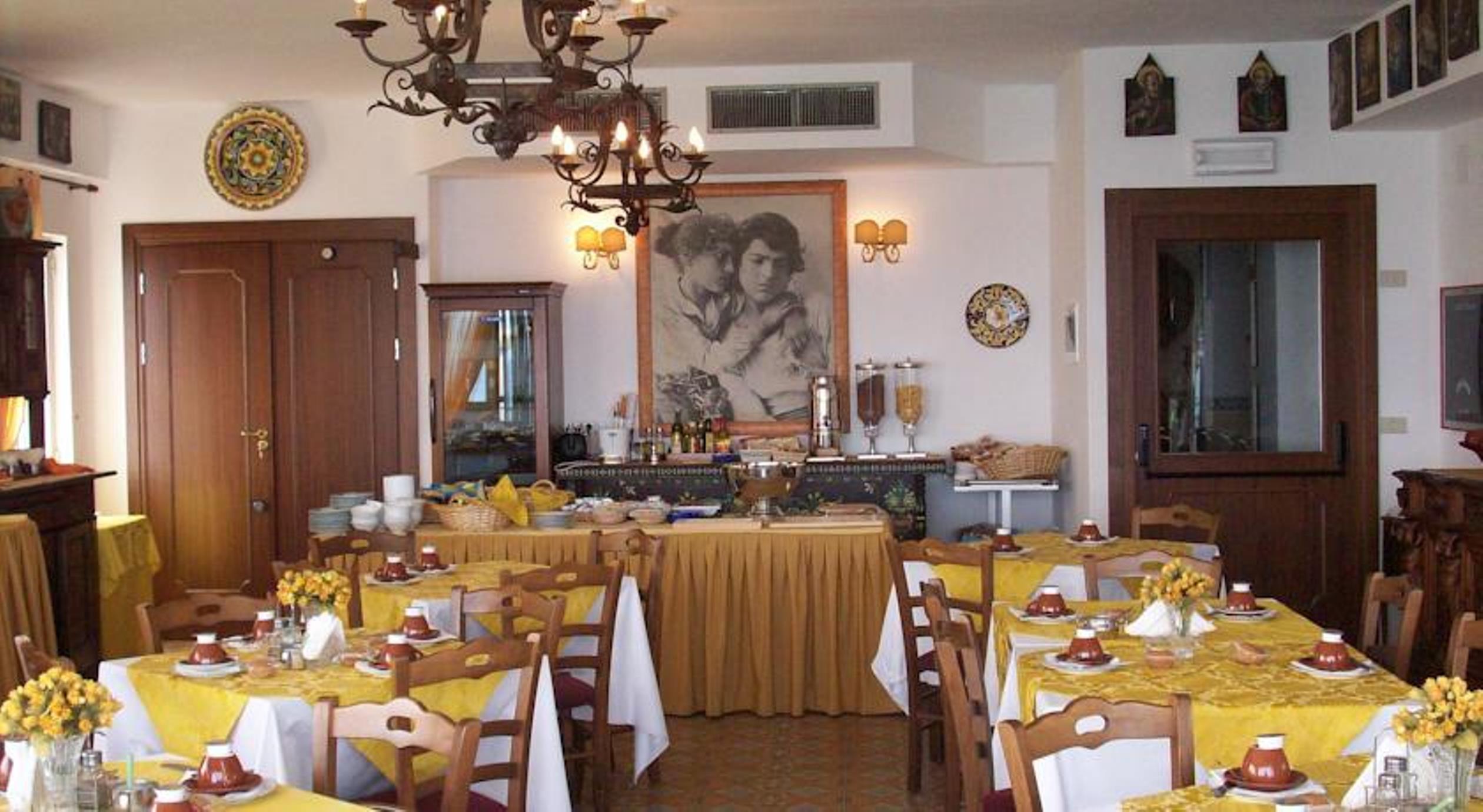 

Napoli - Giardini Naxos - Hotel La Riva