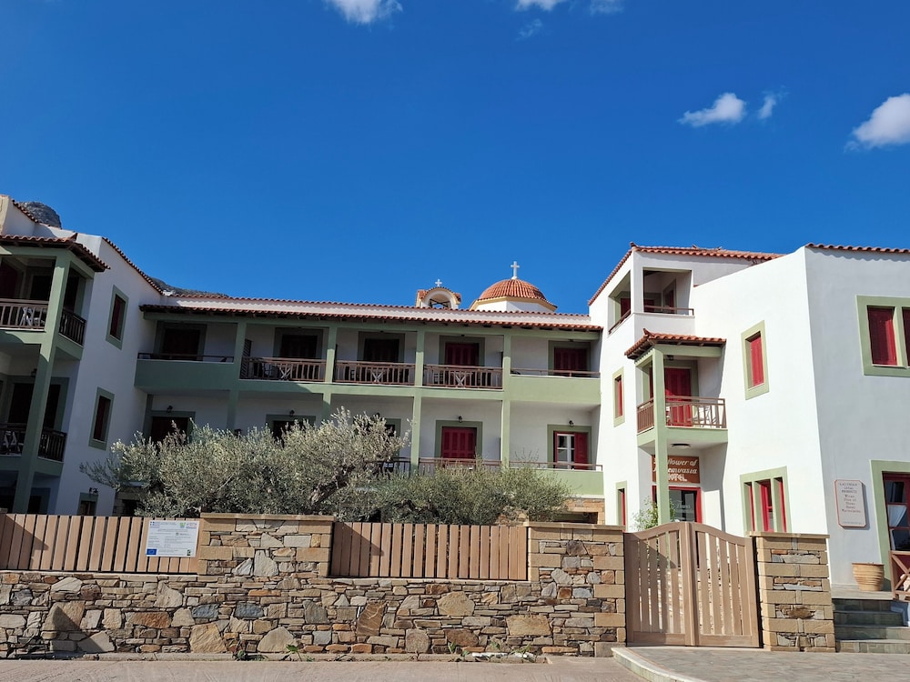 

Milano - Monemvasia - The Flower Of Monemvasia Hotel