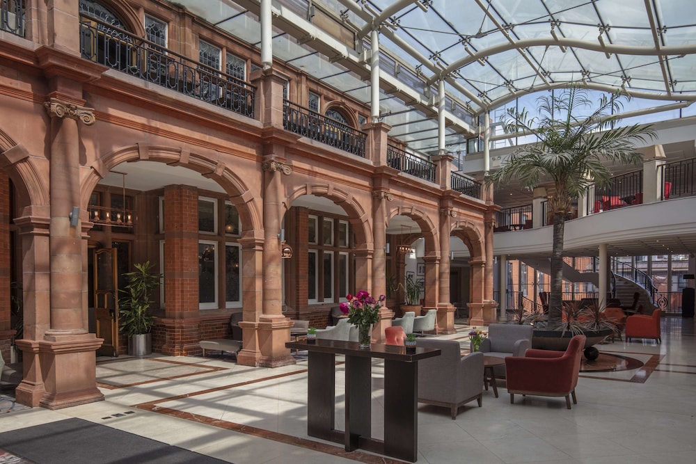 

Milano - Edgware - The Crown London, WorldHotels Distinctive